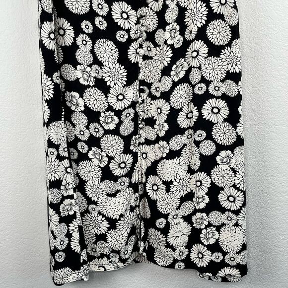 Flynn Skye Black White Floral Print Button Front Lightweight Midi Skirt SM/Med - Picture 5 of 14